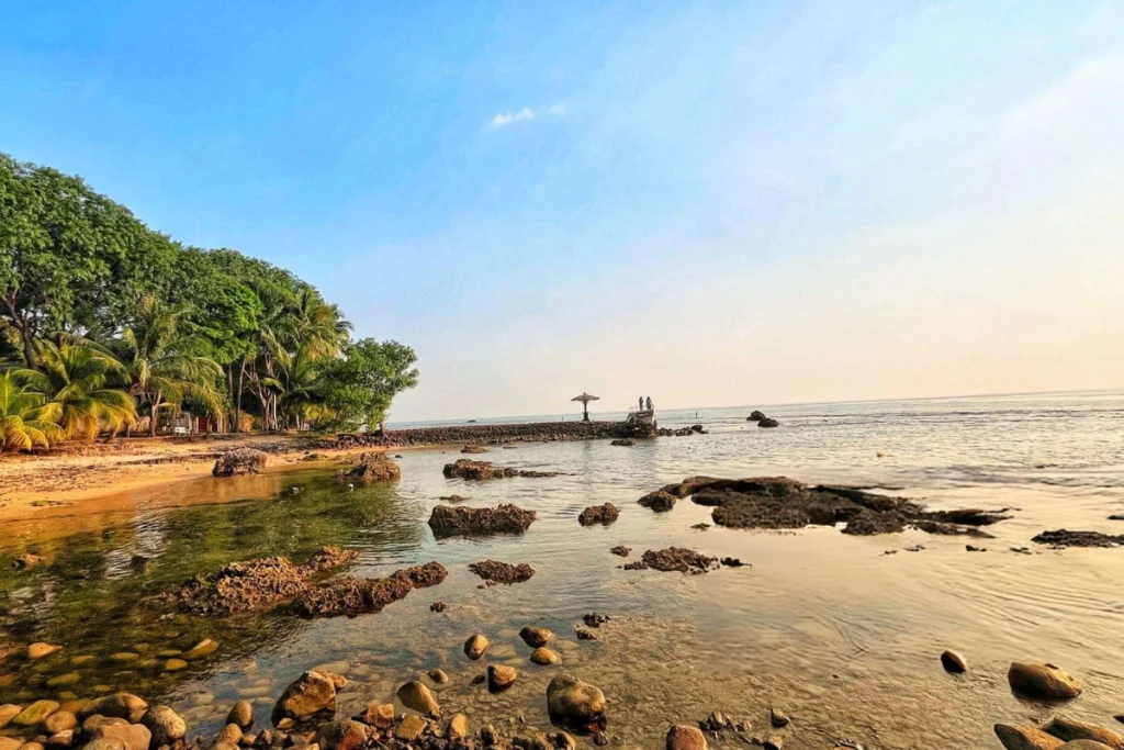 Private Trip Anyer 2 Hari 1 Malam